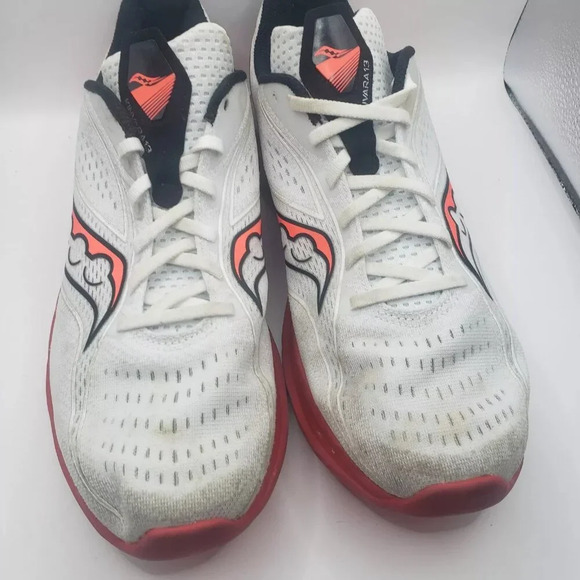 Saucony Kinvara 13 Running Shoes - Picture 1 of 7